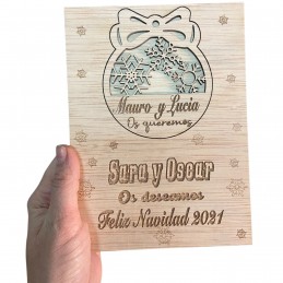 Tarjeta de Navidad de madera personalizada con adorno navideño