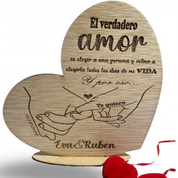 Trofeo de Amor Eterno: Madera Natural para Celebrar San Valentín o Aniversarios